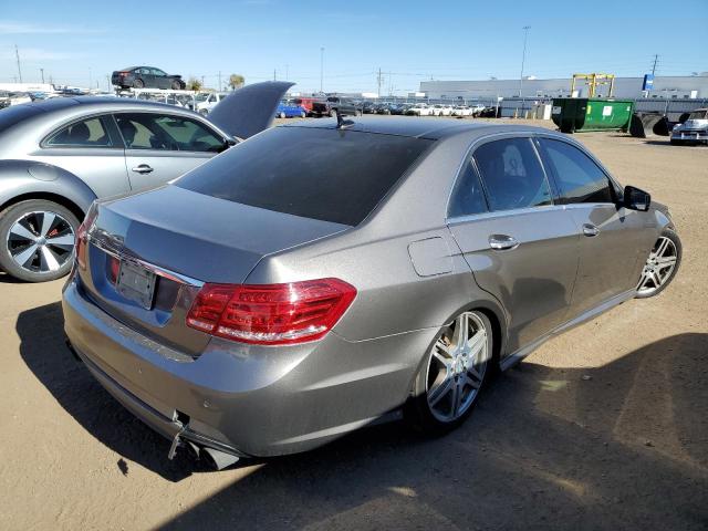 Photo 3 VIN: WDDHF9AB7AA111099 - MERCEDES-BENZ E 550 4MAT 