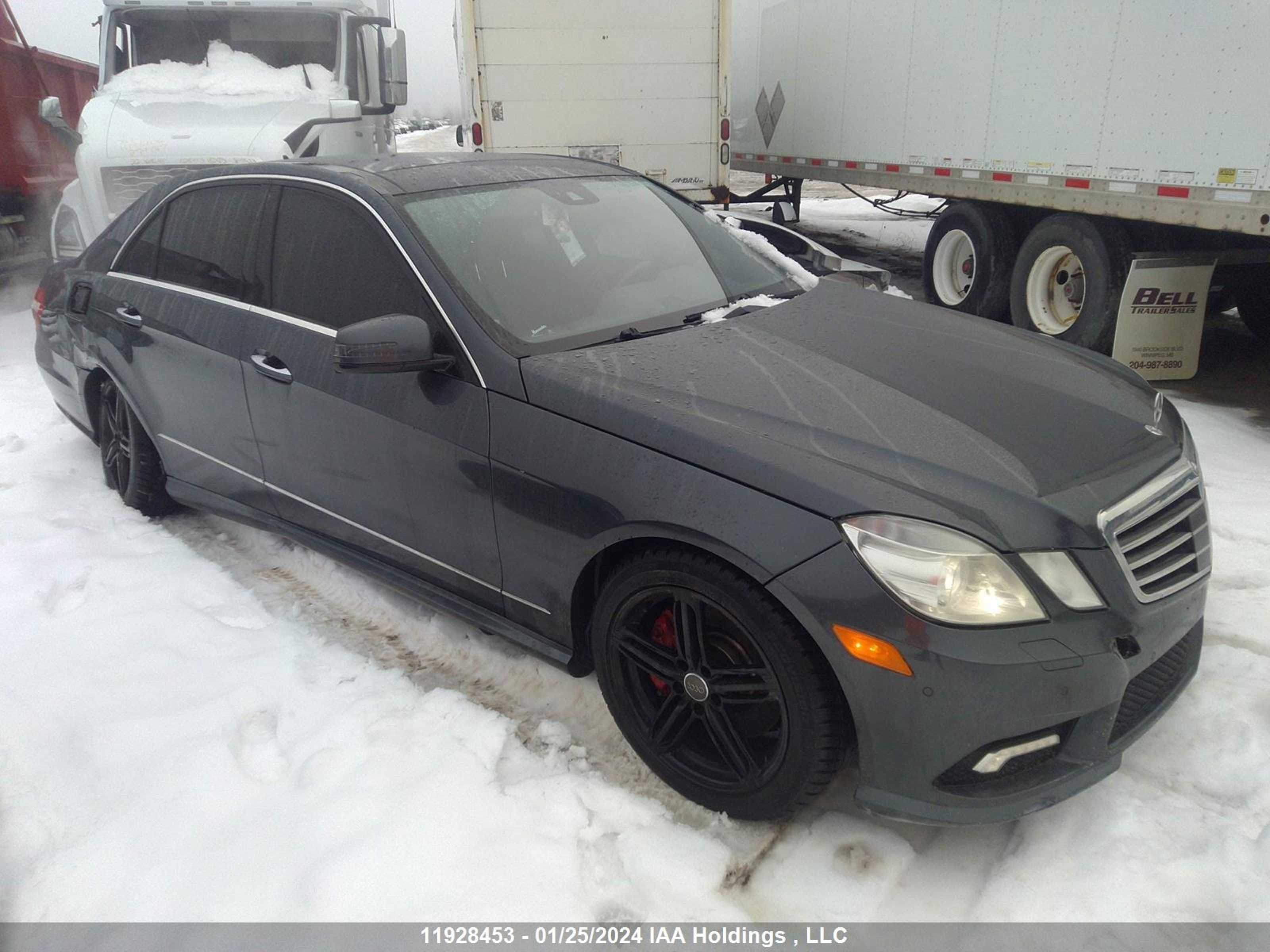 Photo 0 VIN: WDDHF9AB8AA256815 - MERCEDES-BENZ E-KLASSE 