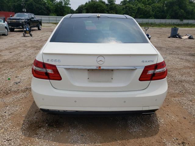 Photo 5 VIN: WDDHF9AB8BA458412 - MERCEDES-BENZ E-CLASS 