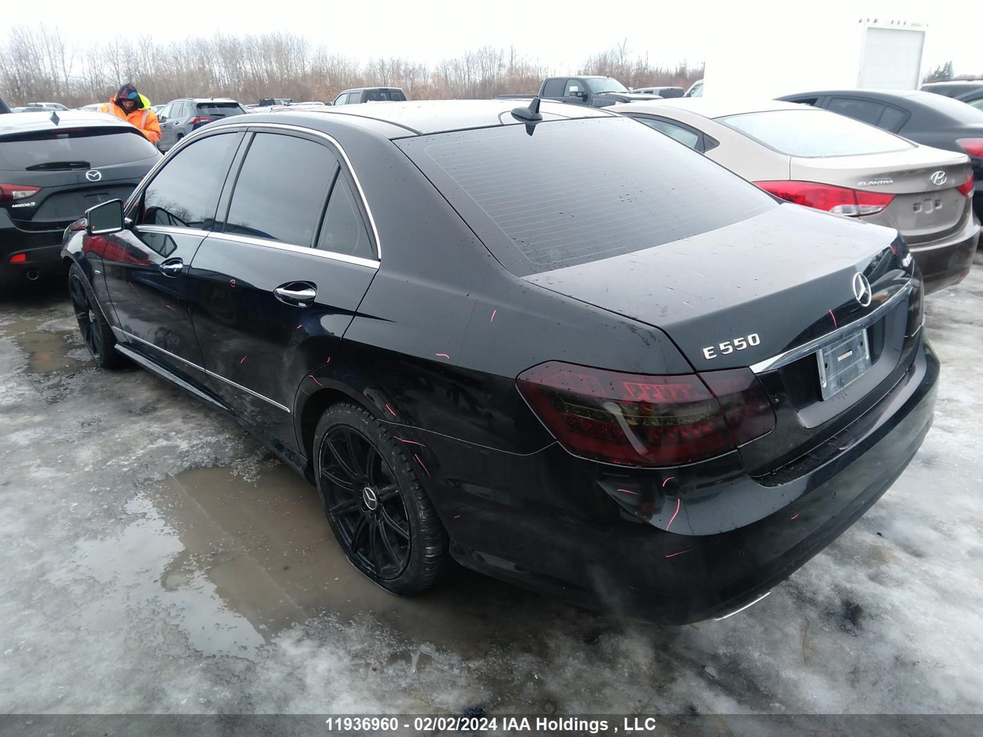 Photo 2 VIN: WDDHF9BB1CA610403 - MERCEDES-BENZ E-KLASSE 