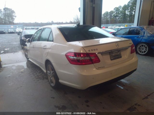 Photo 2 VIN: WDDHF9BB2CA601919 - MERCEDES-BENZ E-CLASS 