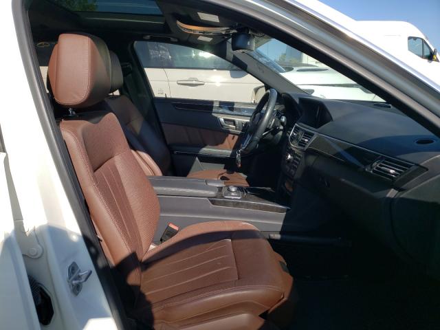 Photo 4 VIN: WDDHF9BB4DA678129 - MERCEDES-BENZ E 550 4MAT 