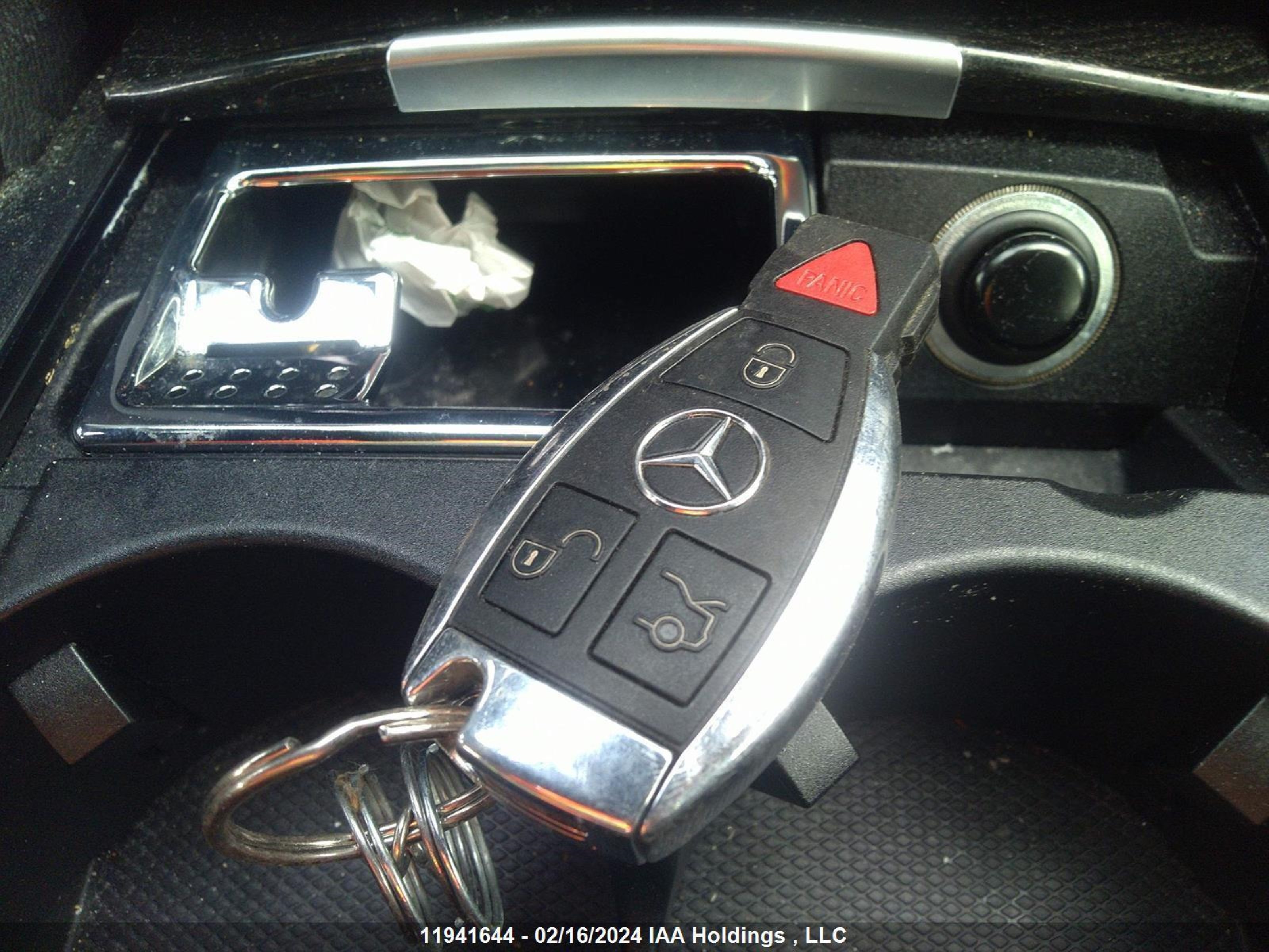 Photo 10 VIN: WDDHF9BB8DA674116 - MERCEDES-BENZ E-KLASSE 