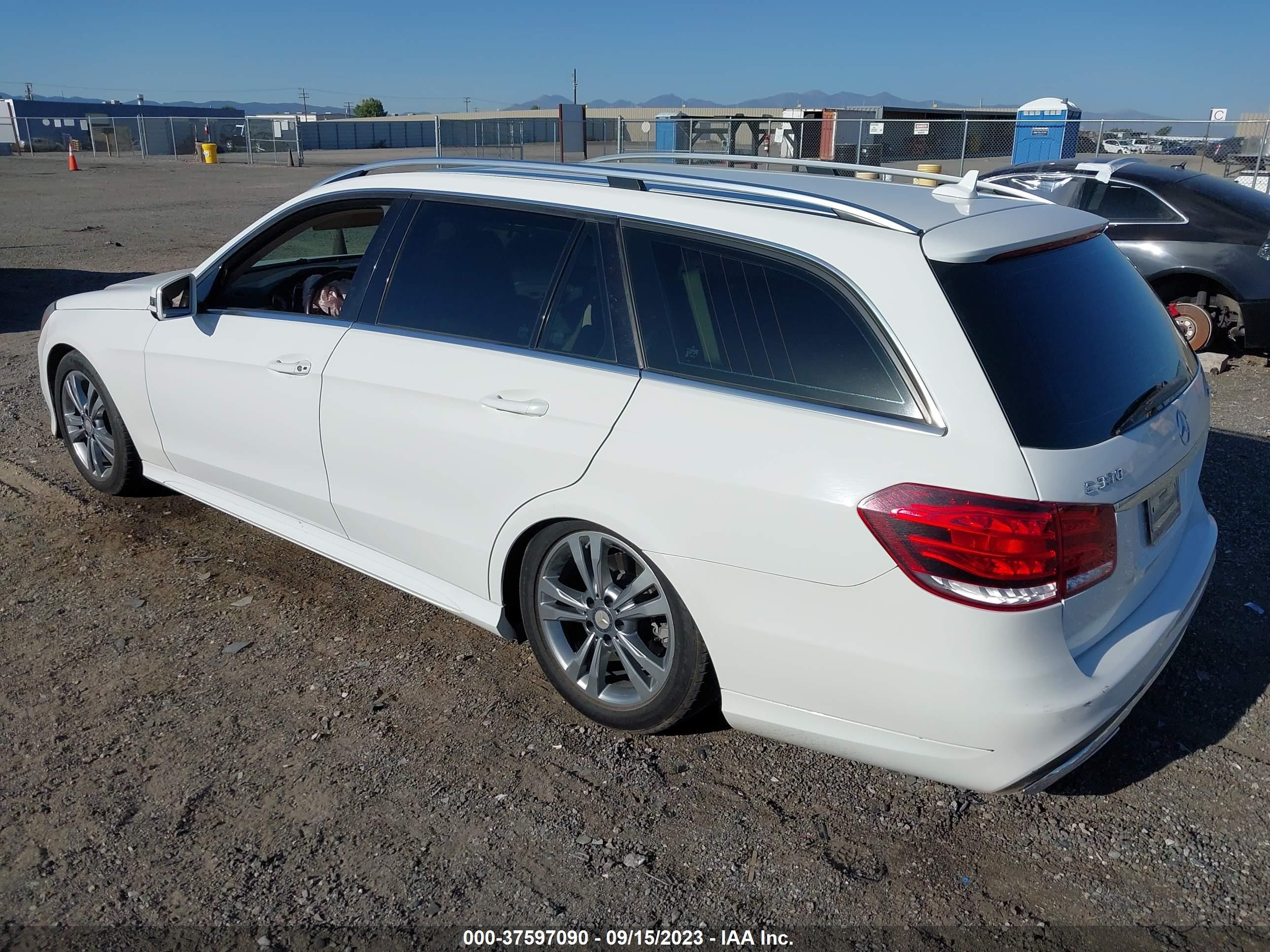 Photo 2 VIN: WDDHH8JB0EA806843 - MERCEDES-BENZ E-KLASSE 