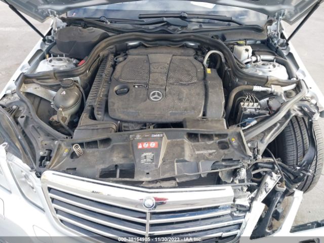 Photo 9 VIN: WDDHH8JBXCA547646 - MERCEDES-BENZ E 350 