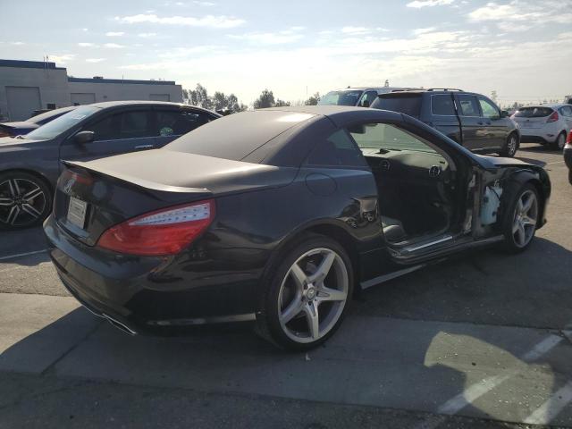 Photo 2 VIN: WDDJK7DA1DF014573 - MERCEDES-BENZ SL 550 