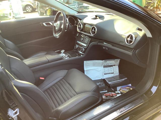 Photo 4 VIN: WDDJK7DA1HF048678 - MERCEDES-BENZ SL 550 