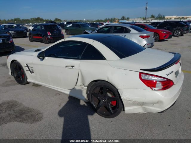 Photo 2 VIN: WDDJK7DA5DF012115 - MERCEDES-BENZ SL 