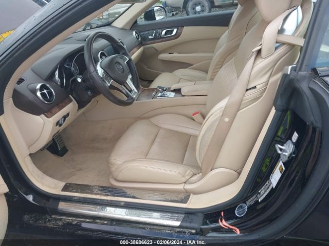 Photo 5 VIN: WDDJK7DA7FF034281 - MERCEDES-BENZ SL 550 