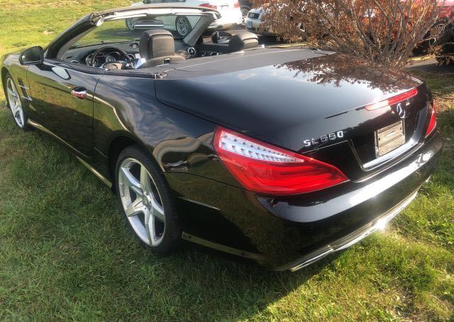 Photo 2 VIN: WDDJK7DA8DF017129 - MERCEDES-BENZ SL 550 