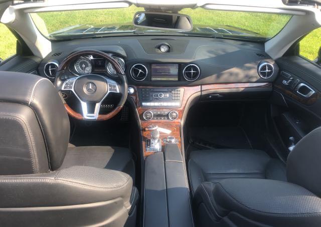 Photo 8 VIN: WDDJK7DA8DF017129 - MERCEDES-BENZ SL 550 