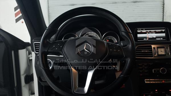 Photo 13 VIN: WDDKJ3GB0EF229349 - MERCEDES-BENZ E250 