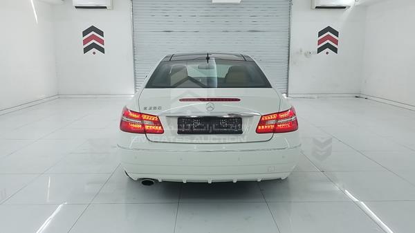 Photo 6 VIN: WDDKJ4HB2CF141050 - MERCEDES-BENZ E 250 