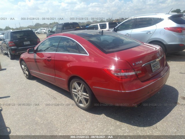 Photo 2 VIN: WDDKJ5GB0AF018075 - MERCEDES-BENZ E-CLASS 