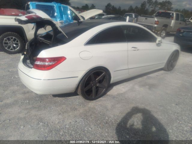 Photo 3 VIN: WDDKJ5GB1AF032888 - MERCEDES-BENZ E-CLASS 