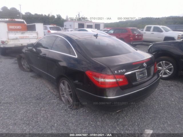 Photo 2 VIN: WDDKJ5GB2AF017090 - MERCEDES-BENZ E-CLASS 