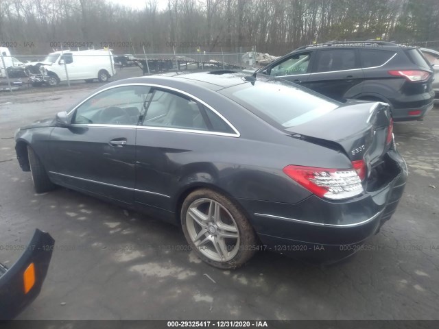 Photo 2 VIN: WDDKJ5GB7BF103707 - MERCEDES-BENZ E-CLASS 