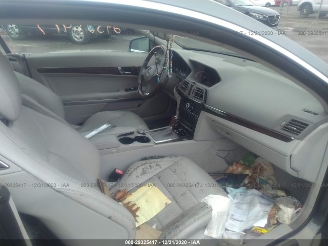 Photo 4 VIN: WDDKJ5GB7BF103707 - MERCEDES-BENZ E-CLASS 