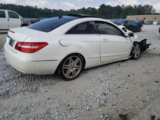 Photo 2 VIN: WDDKJ5GB9AF038101 - MERCEDES-BENZ E350 