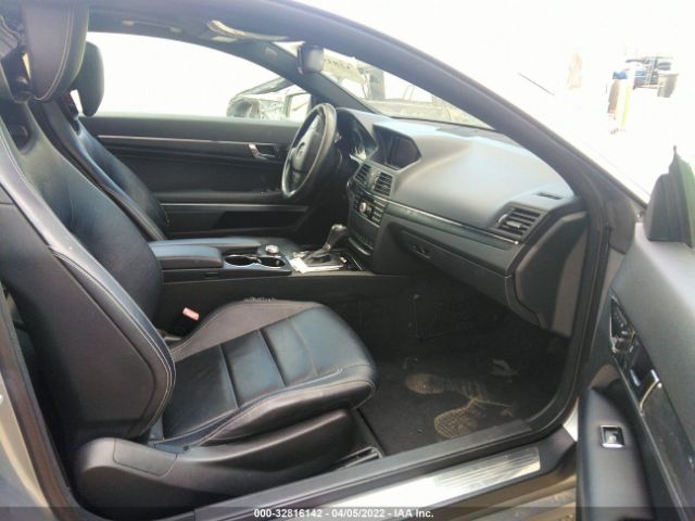 Photo 4 VIN: WDDKJ5GB9BF093634 - MERCEDES-BENZ E-CLASS 