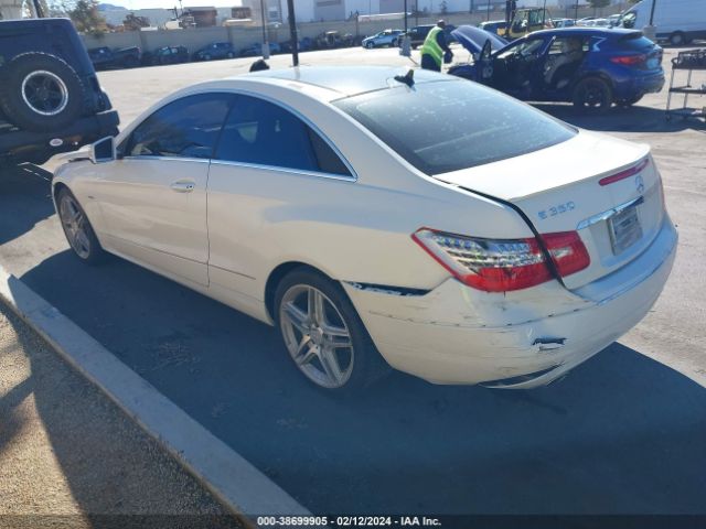 Photo 2 VIN: WDDKJ5KB4CF163243 - MERCEDES-BENZ E 350 