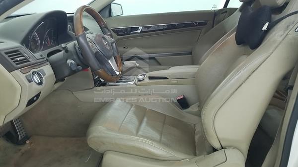 Photo 12 VIN: WDDKJ5KB7CF139955 - MERCEDES-BENZ E350 