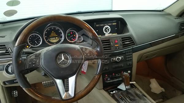 Photo 15 VIN: WDDKJ5KB7CF139955 - MERCEDES-BENZ E350 