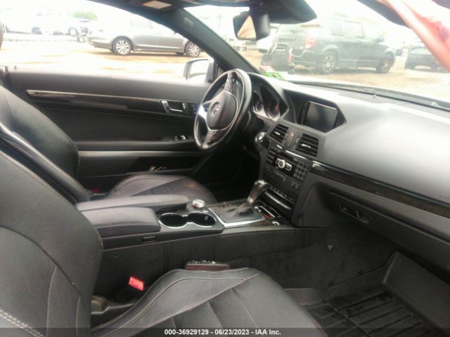 Photo 4 VIN: WDDKJ5KB7CF155332 - MERCEDES-BENZ E-CLASS 