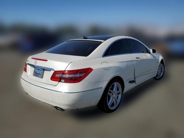 Photo 2 VIN: WDDKJ5KBXCF139917 - MERCEDES-BENZ E-CLASS 