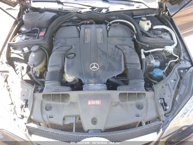 Photo 9 VIN: WDDKJ6FB1FF305536 - MERCEDES-BENZ E 400 