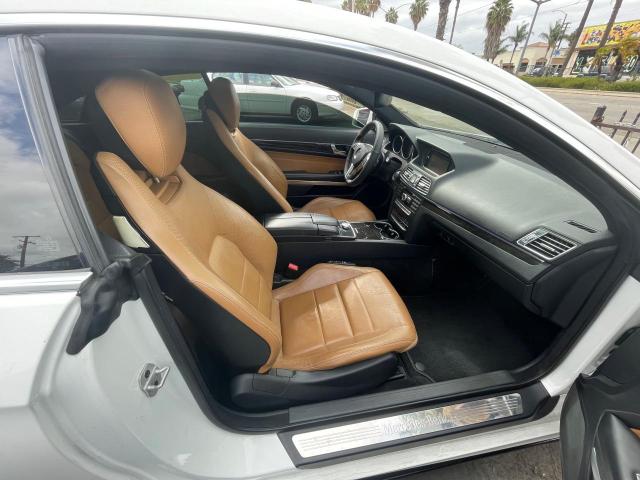 Photo 4 VIN: WDDKJ6FB4FF302467 - MERCEDES-BENZ E-CLASS 