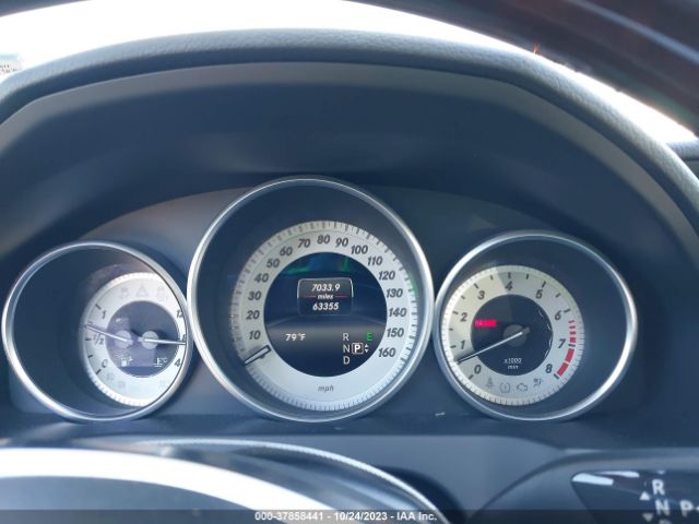 Photo 6 VIN: WDDKJ6FB5FF302946 - MERCEDES-BENZ E 400 