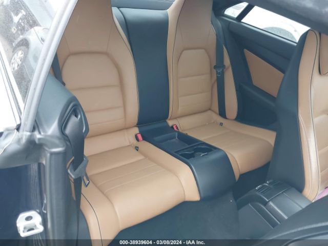 Photo 7 VIN: WDDKJ6HB2FF303209 - MERCEDES-BENZ E 400 