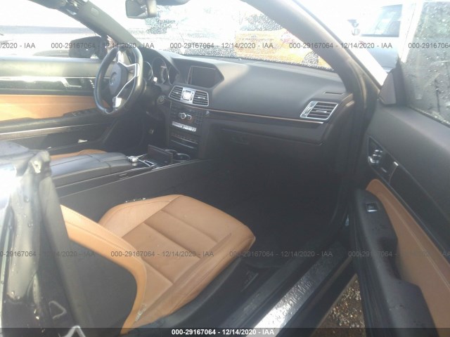 Photo 4 VIN: WDDKJ6HB7FF300984 - MERCEDES-BENZ E-CLASS 