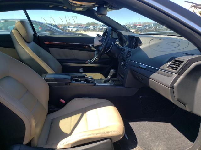 Photo 4 VIN: WDDKJ7CB0BF084354 - MERCEDES-BENZ E 550 