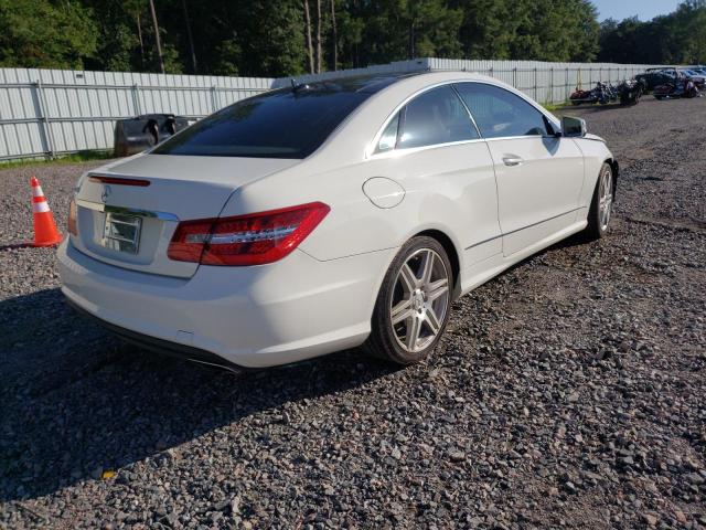 Photo 3 VIN: WDDKJ7CB8AF044747 - MERCEDES-BENZ E 550 