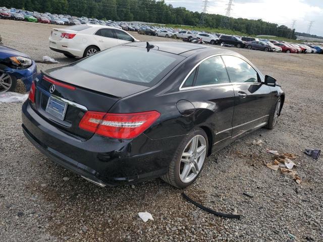 Photo 2 VIN: WDDKJ7CB8BF070119 - MERCEDES-BENZ E 550 