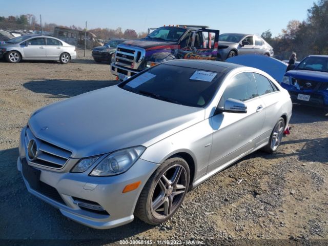 Photo 1 VIN: WDDKJ7DB0CF152460 - MERCEDES-BENZ E 550 