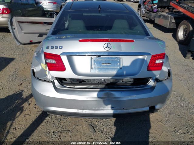 Photo 5 VIN: WDDKJ7DB0CF152460 - MERCEDES-BENZ E 550 