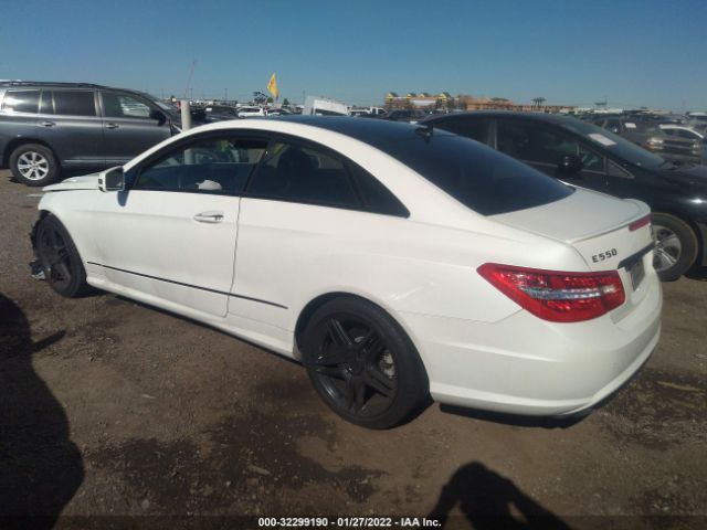 Photo 2 VIN: WDDKJ7DB9DF218117 - MERCEDES-BENZ E 550 