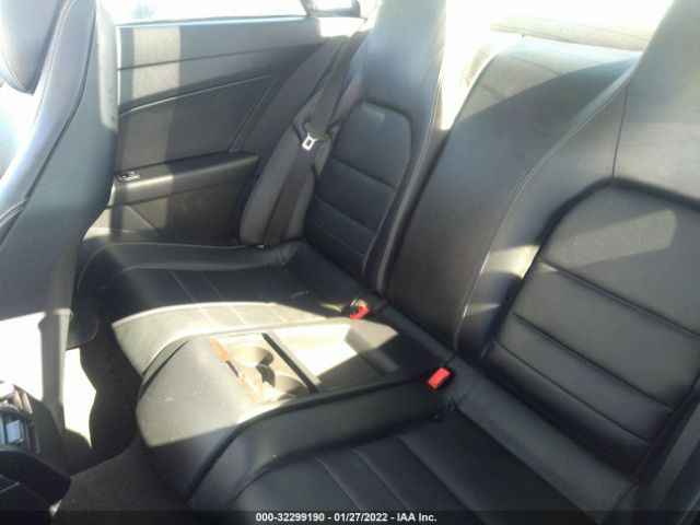 Photo 7 VIN: WDDKJ7DB9DF218117 - MERCEDES-BENZ E 550 