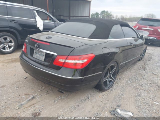 Photo 3 VIN: WDDKK5GF5BF085885 - MERCEDES-BENZ E 