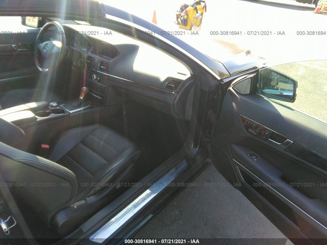 Photo 4 VIN: WDDKK5GFXBF087163 - MERCEDES-BENZ E-CLASS 