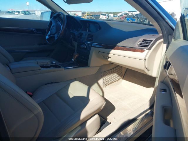 Photo 4 VIN: WDDKK5KF0DF199237 - MERCEDES-BENZ E 350 