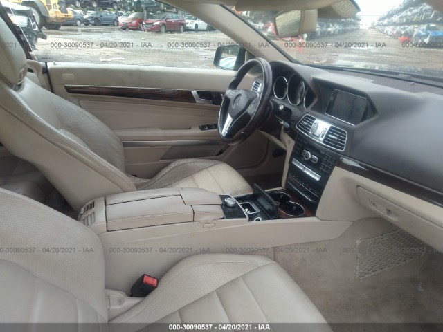 Photo 4 VIN: WDDKK5KF8EF273554 - MERCEDES-BENZ E-CLASS 