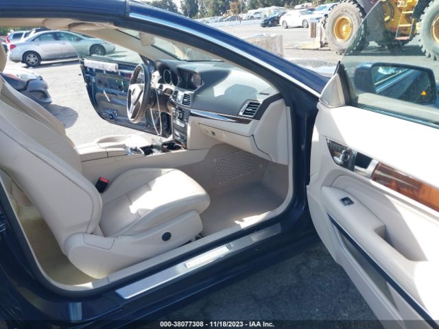 Photo 4 VIN: WDDKK5KF9EF275216 - MERCEDES-BENZ E 350 