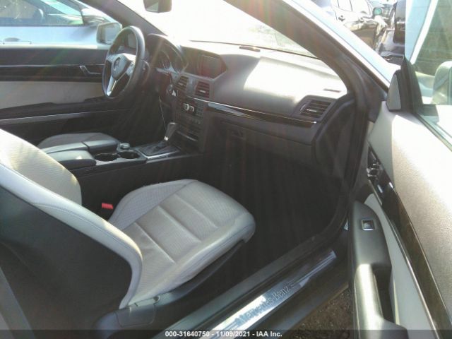 Photo 4 VIN: WDDKK5KFXCF143367 - MERCEDES-BENZ E-CLASS 