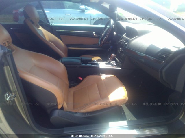 Photo 4 VIN: WDDKK7CF2BF040839 - MERCEDES-BENZ E-CLASS 