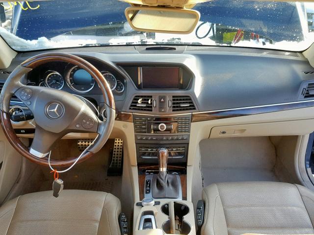 Photo 8 VIN: WDDKK7CF7BF071648 - MERCEDES-BENZ E 550 