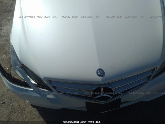 Photo 9 VIN: WDDKK7CF7BF071763 - MERCEDES-BENZ E-CLASS 